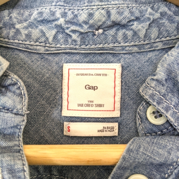 GAP denim shirt - Picture 3 of 7